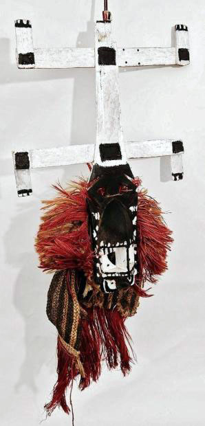 Ancien et rare masque anthropo-zoomorphe Kanaga de danses rituelles de l'association Awa avec sa coiffe ancienne de fibres  Peuple DOGON  Mali